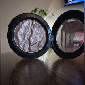 LIMITED EDITION | MAC Foiled Shadow | Joy Toy